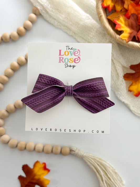 PLUM KNIT BOW