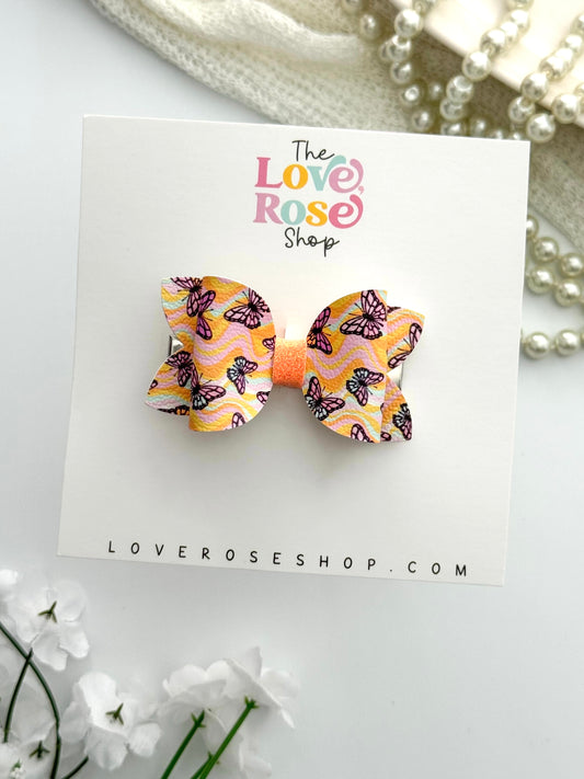 GROOVY BUTTERFLY BOW