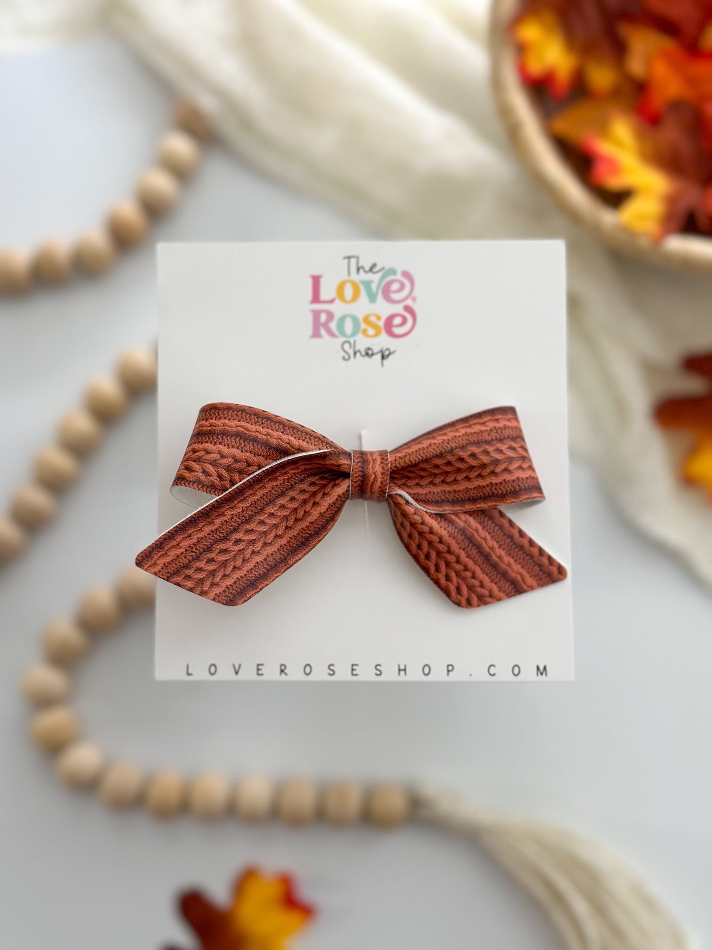 RUST KNIT BOW