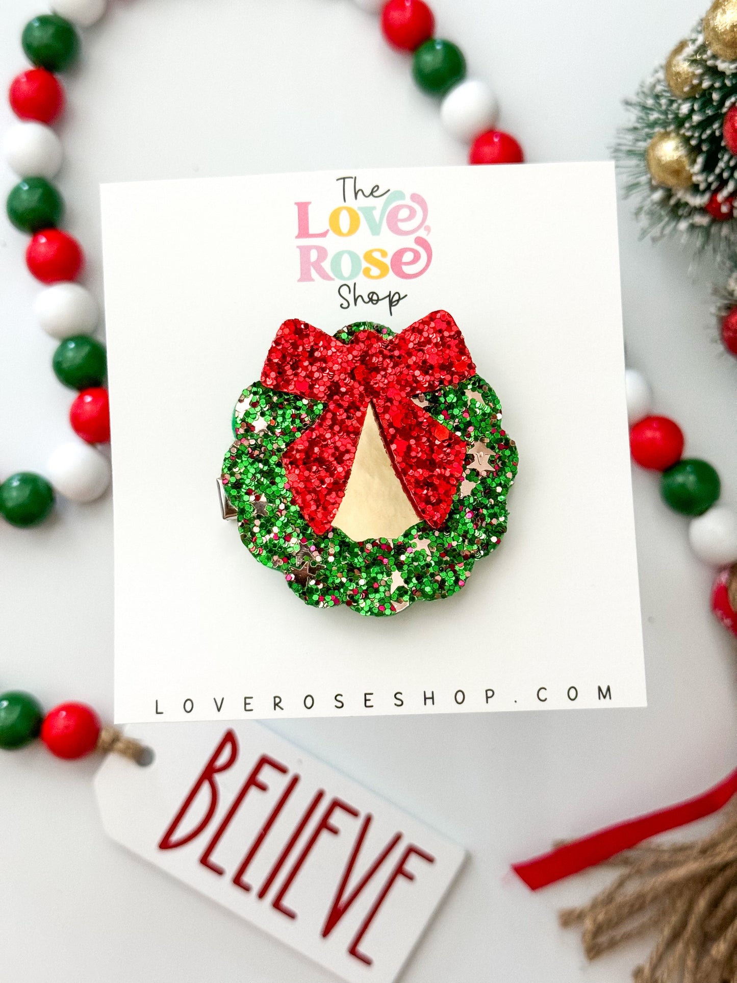 CHRISTMAS WREATH CLIP