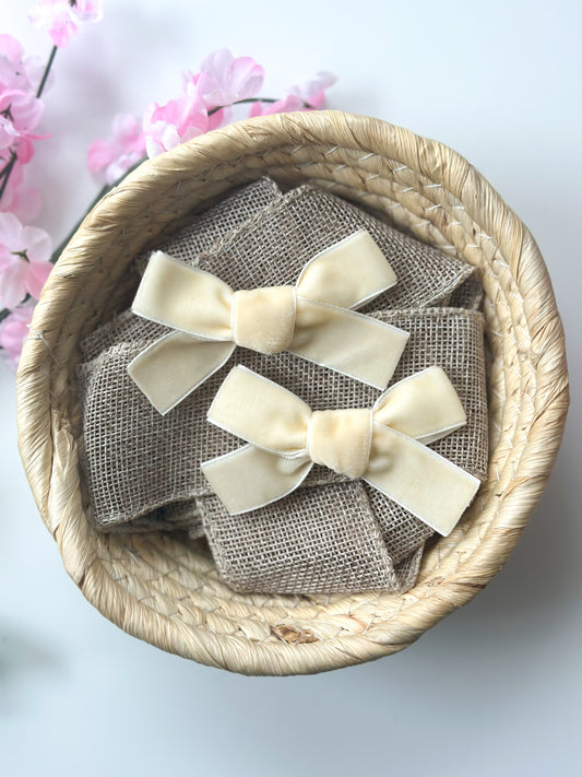 IVORY VELVET BOWS