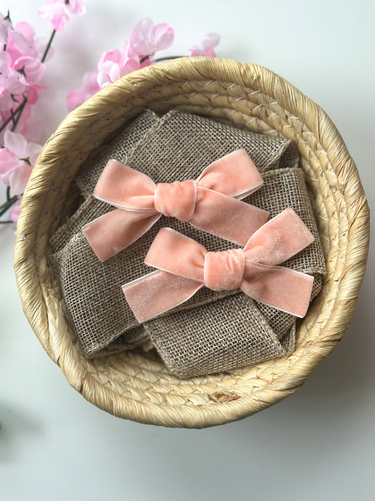 PEACH VELVET BOWS